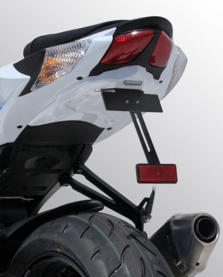 GSXR 600 2011/2014 SUZUKI Zadn placka s drkem SPZ bl (ypa/moto blanche) - Kliknutm na obrzek zavete