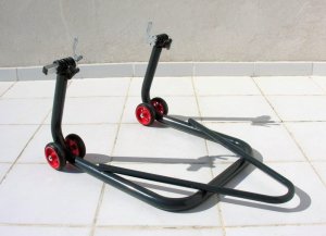 Mont�n� stojany na moto zadn�